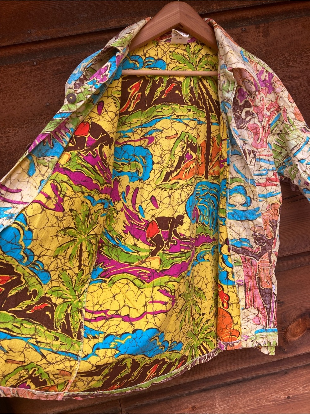 HANG TEN Vintage Button-Up Hawaiian Shirt
